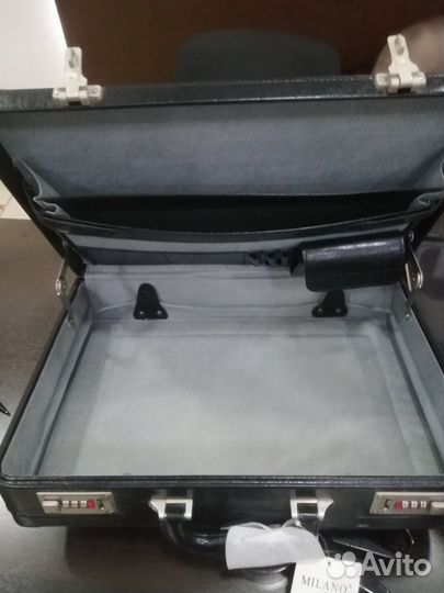 Мужские дипломаты