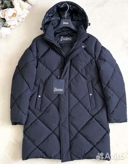 Пуховик Herno оригинал новый р. 52