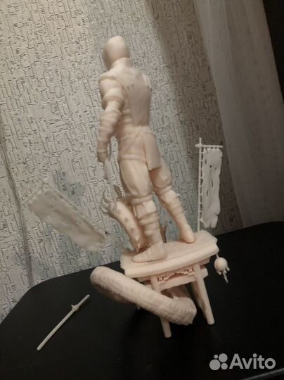 Скорпион фигурка