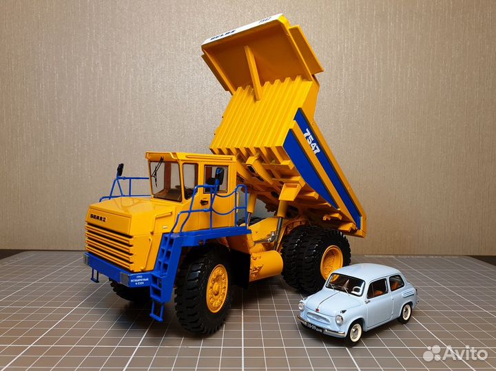 Белаз-7547 Желтый/Синий SSM1443