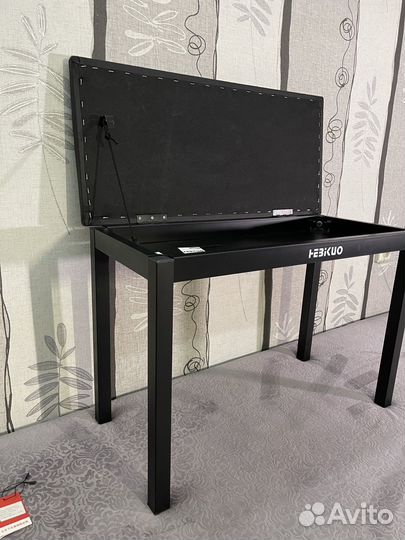 Банкетка для пианино