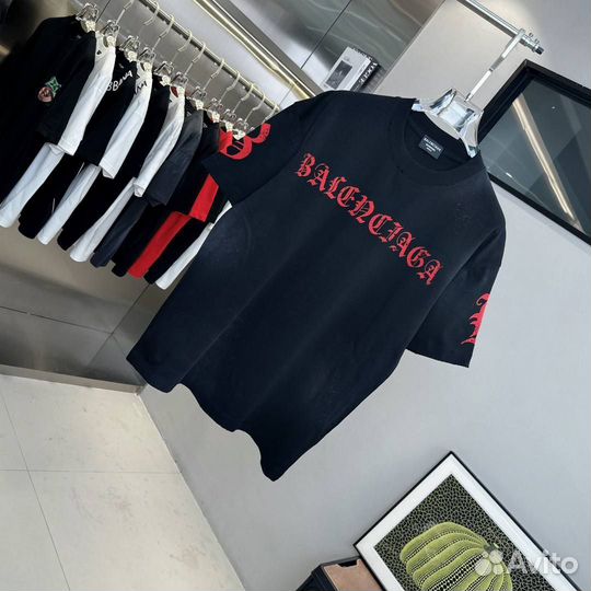 Balenciaga футболка