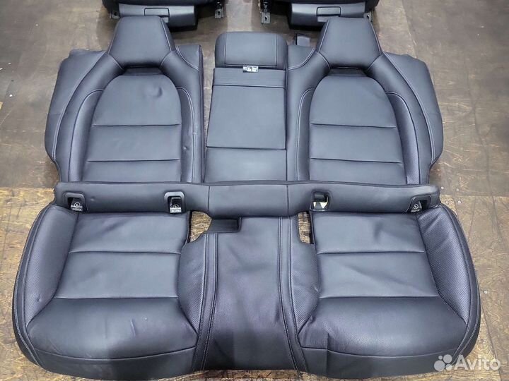 Комплект сидений на мерседес GLA x156