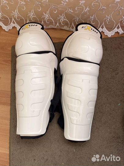 Хоккейные наколенники