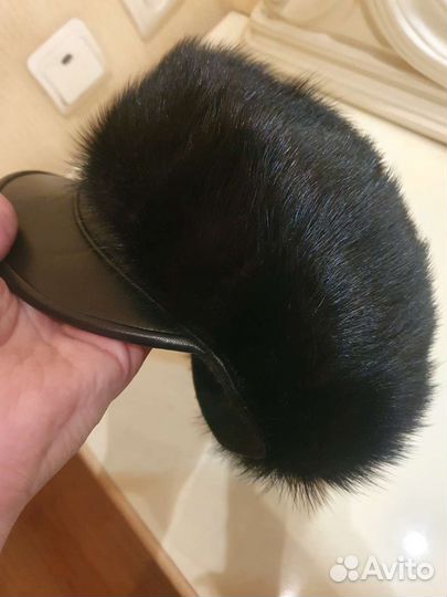 Норковая кепка
