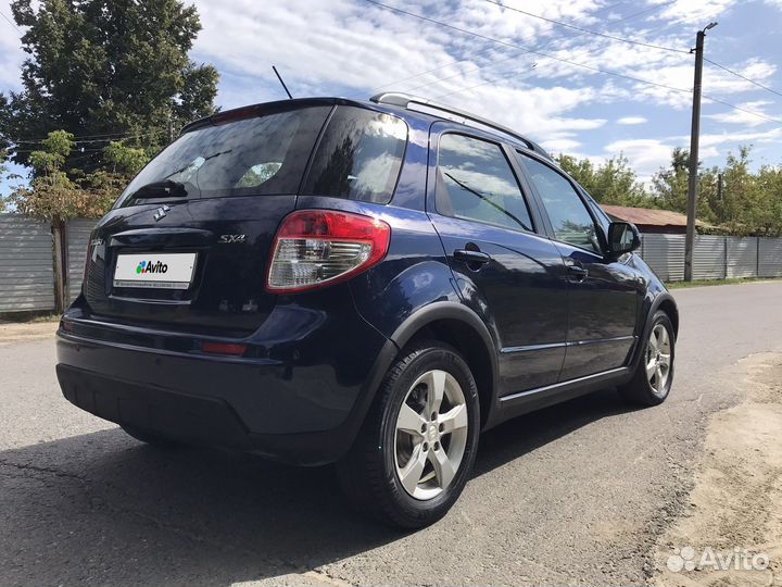 Suzuki SX4, 2010