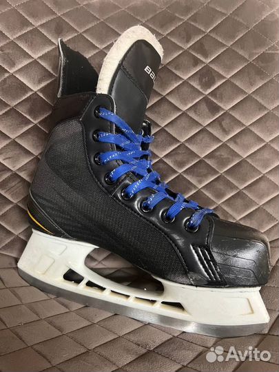 Хоккейные коньки bauer supreme 140