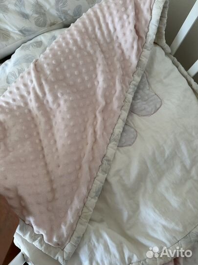 Бортики в кроватку и одеяло-конверт