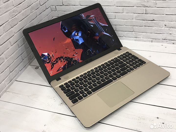 Мощный ноутбук Asus 4ядра/4gb/SSD/гарантия