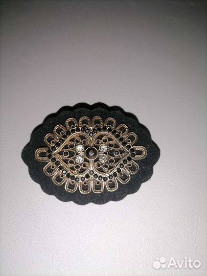 Заколка-брошь