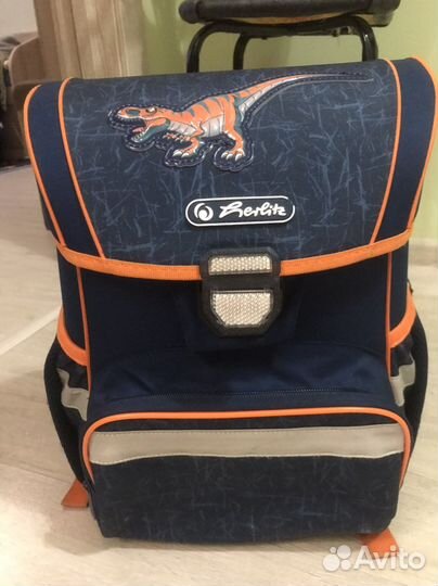 Рюкзак школьный