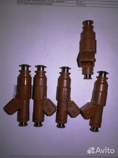 Форсунка, рампа Топливная бензин для вольво