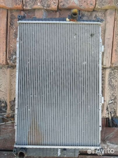 Радиатор охлаждения 524 тд бмв Е34