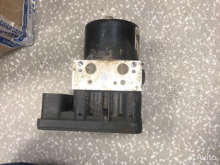 Блок abs Ford Focus 2