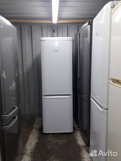 Холодильник б/у Hotpoint-Ariston RMB1185.07 Достав