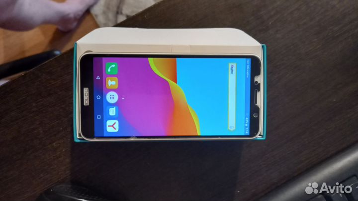 Honor 7s