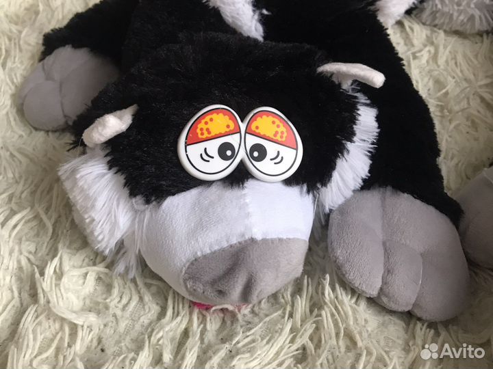 Длинная игрушка кот