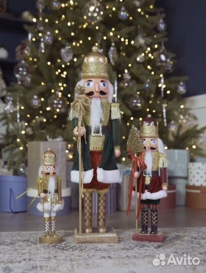 Щелкунчик большой на Holiday Classics