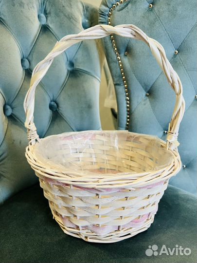 Корзина плетеная