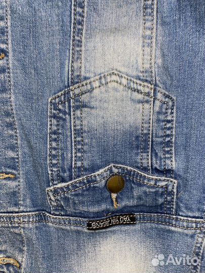 Джинсовая куртка