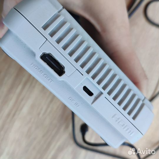 Приставка Super Nintendo (Classic Mini) + 2 геймпа