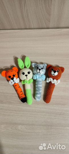Вязаные погремушки, ручная работа