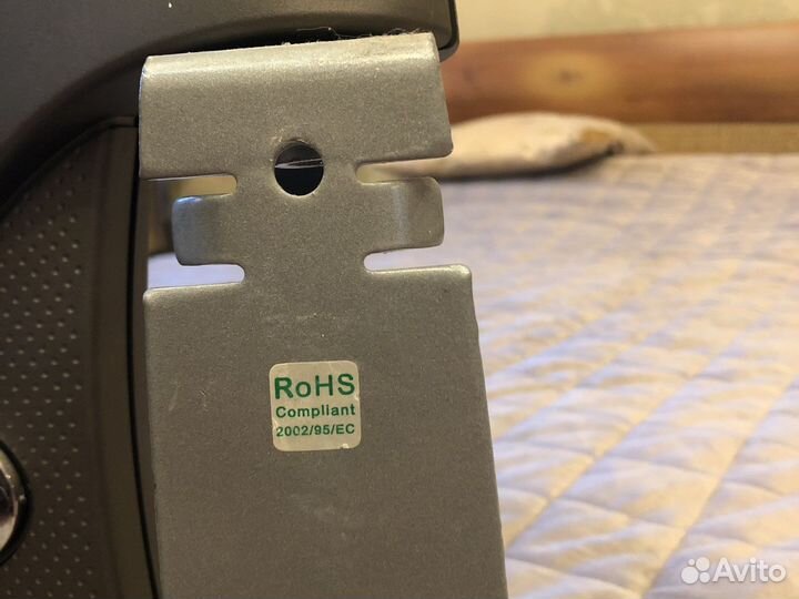 Кронштейн для телевизора