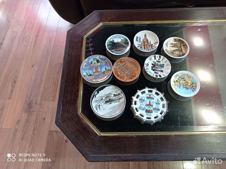 Тарелка декоративная. Маленькие9 средние16 большие