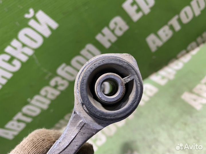 Рычаг подвески верхний передний левый Nissan