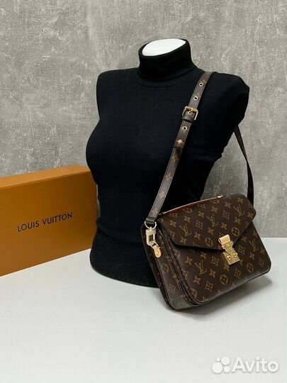 Louis vuitton pochette metis