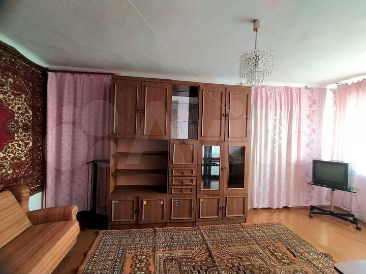 2-к. квартира, 43,6 м², 3/3 эт.