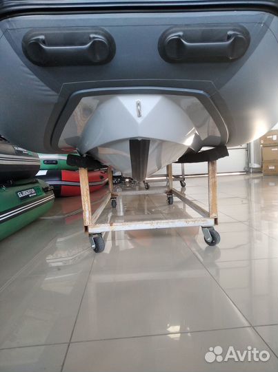 Лодка риб Навигатор 380 R Pro