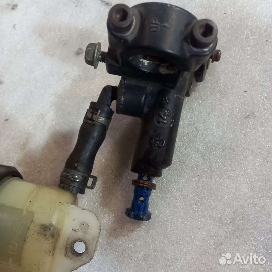 Тормозная машинка передняя Yamaha YZF R1 98-01