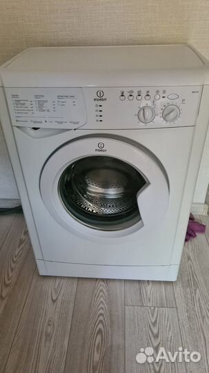 Продаю стиральную машину indesit