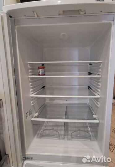 Холодильник атлант б/у в отличном состоянии
