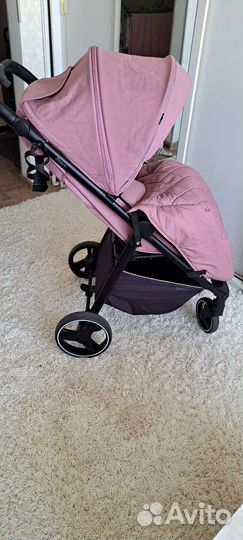 Прогулочная коляска carello bravo