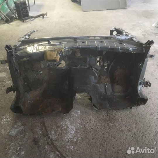 Лонжерон передний левый Ауди 80 90 Б4