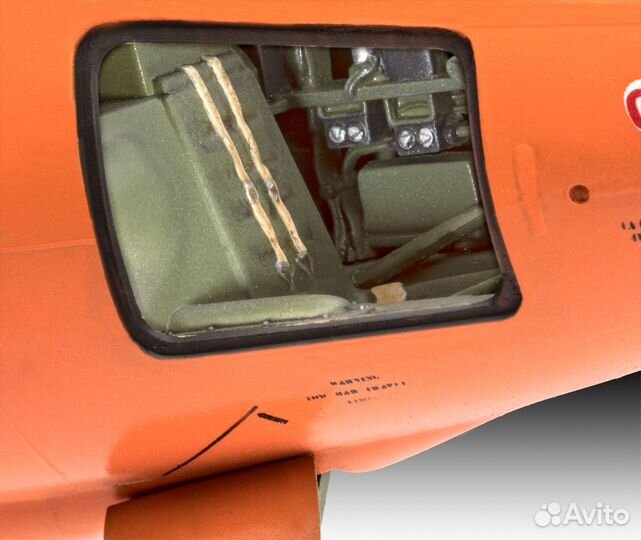 Сборная модель самолета Revell 03888