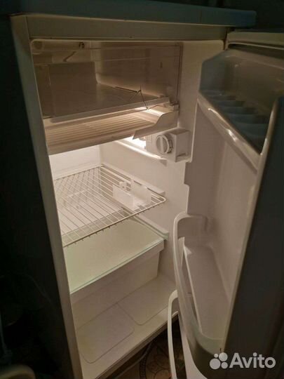 Холодильник Whirlpool