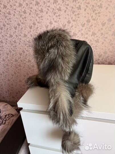 Шапка с чернобуркой