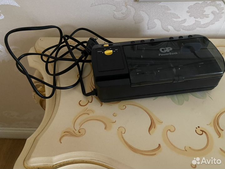 Зарядное устройство GP PowerBank pb320gs