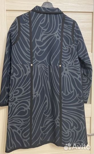 Плащ Louis Vuitton 38 оригинал