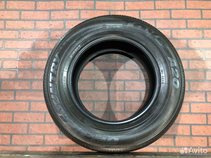 Toyo Open Country A/T 245/65 R17 105S