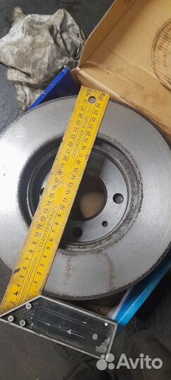 Диски тормозные