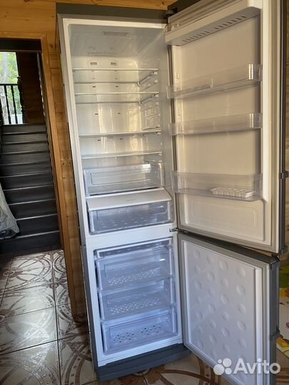 Холодильник Samsung RL-50 rrcmg