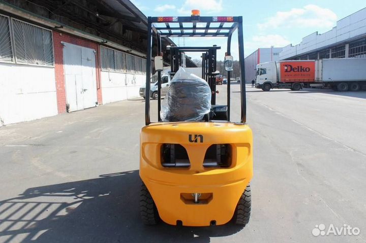 Вилочный погрузчик UN Forklifts FG25, 2023