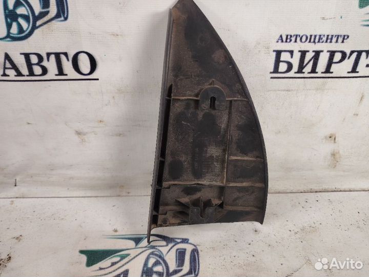 Накладка уголок задней левой двери Chevrolet Aveo I (2003—2008)