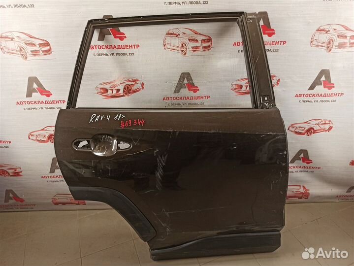 Дверь задняя правая Toyota Rav4 с 2018 года