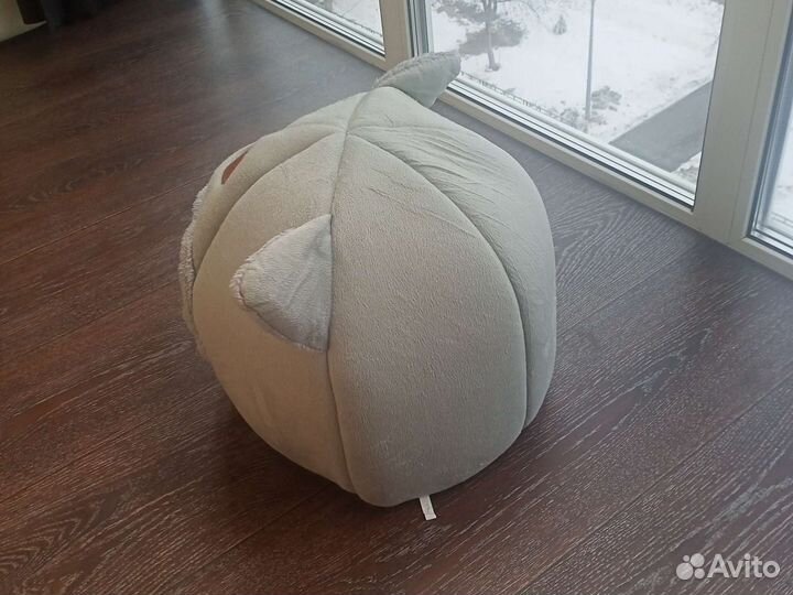 Лежанка для кошек