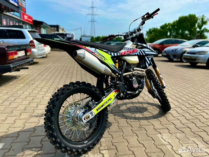 Новинка мотоцикл BSE T8 2023